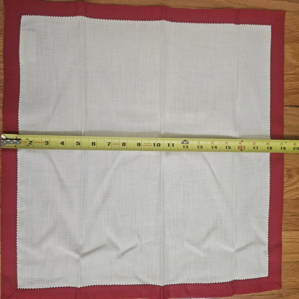 Williams Sonoma Red and White/cream Table Linen